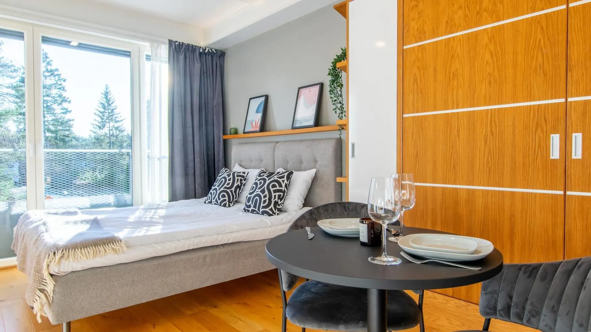 Uptown Hotel Apartments contacts
